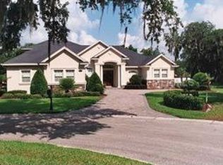 2110 Southern Oaks Ln, Lakeland, FL 33813