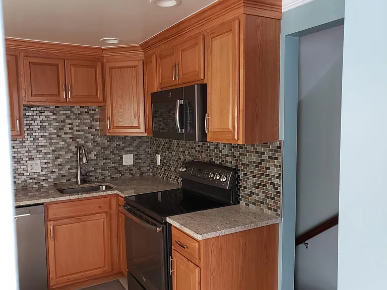 3044 Silent Valley Dr — Photo 9