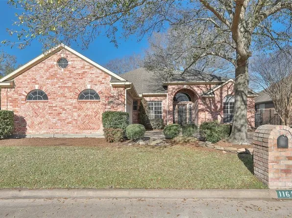 11618 Vailrun Dr, Houston, TX 77070