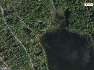 127 Sheridan Rd, Hawley, PA 18428