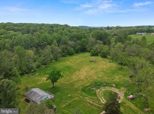 19281 Harmony Church Rd, Leesburg, VA 20175