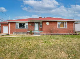 2187 Triplett Blvd, Akron, OH 44312