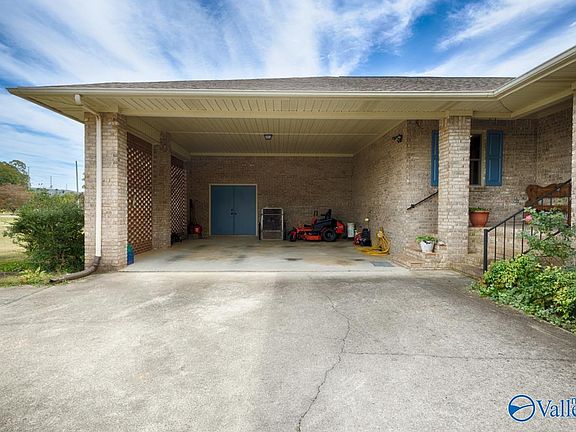 3rd image of 156 County Lake Rd