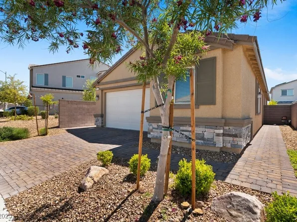3709 Neblina Dr, Henderson, NV 89052