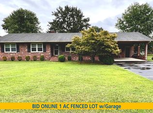 728 Rebecca St, Franklin, VA 23851