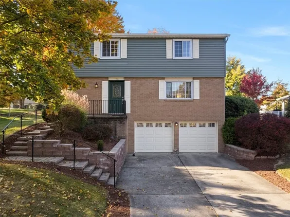 114 Woodridge Dr, Cranberry Township, PA 16066