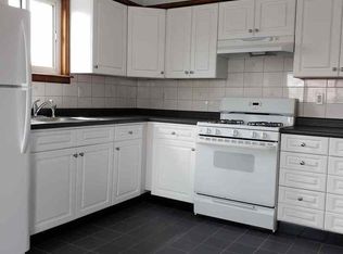 2066 43rd St #2, Astoria, NY 11105