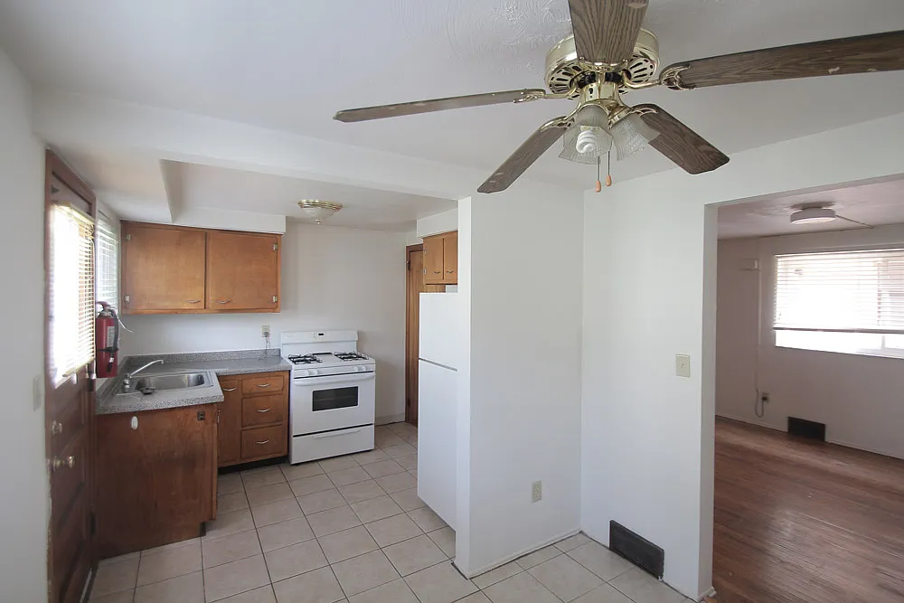 1 bed, 1207 sqft, $1,250 — Photo 2