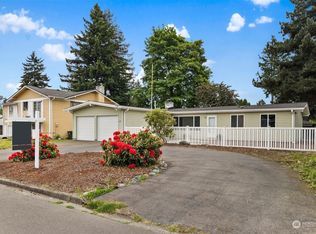 3327 S 255th St, Kent, WA 98032