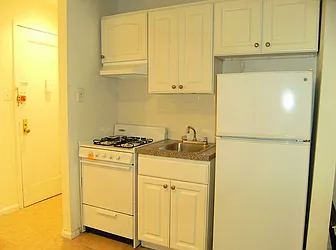 Rented by City Connections Realty