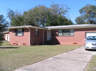 6631 Pine Summit Dr, Jacksonville, FL 32211