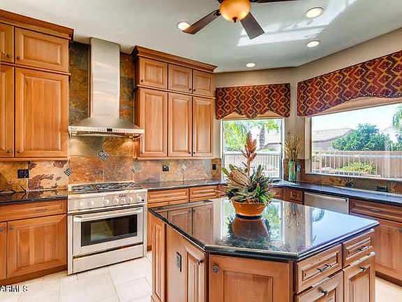 4th image of 5409 E Angela Dr