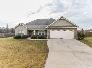 20 Winter Hawk Dr, Fort Mitchell, AL 36856