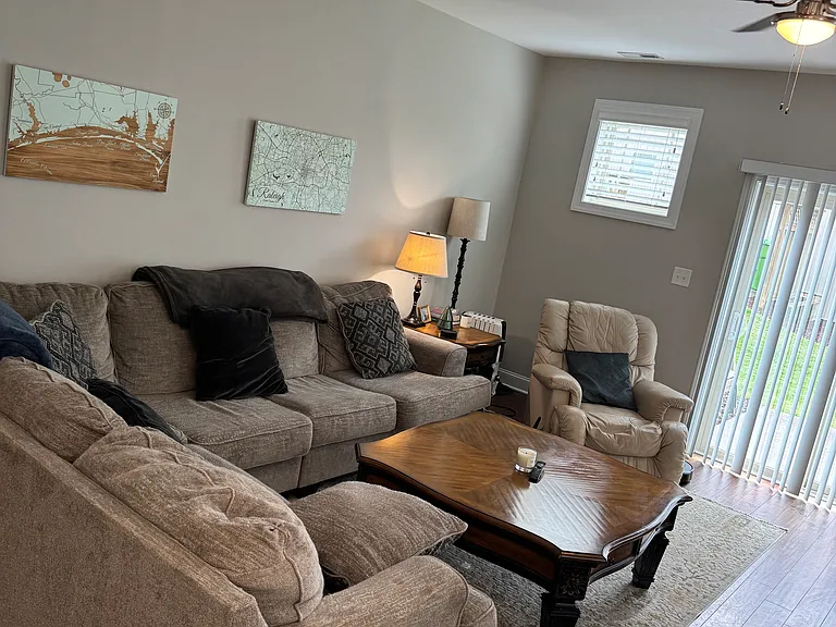 3922 Amelia Park Dr — Photo 5