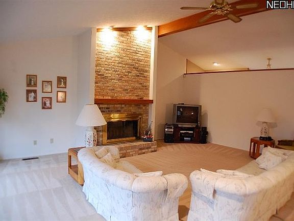 4th image of 22007 Meadows Edge Ln