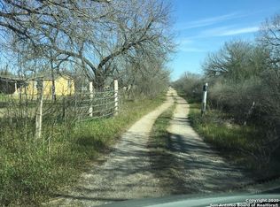 4429 Smith Rd, Von Ormy, TX 78073