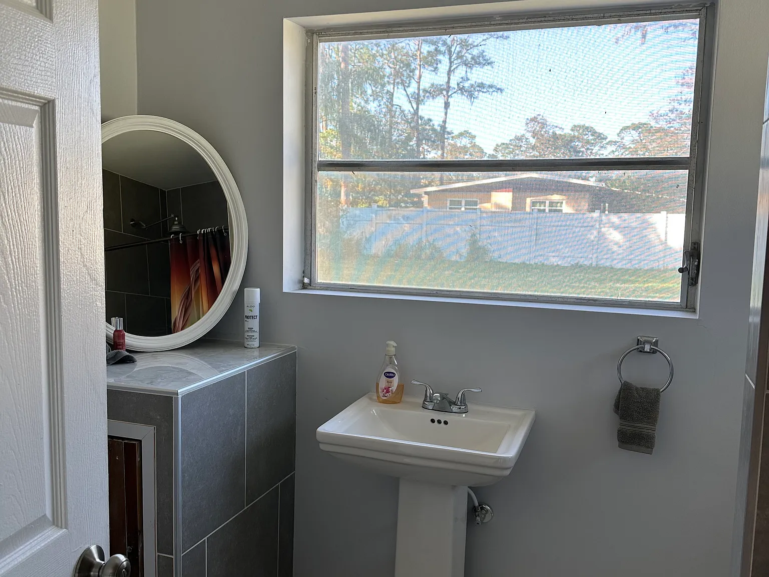 Studio, 600 sqft, $1,000 — Photo 1