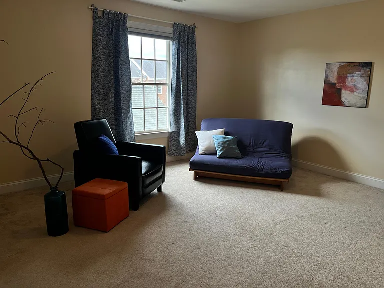2nd floor bedroom