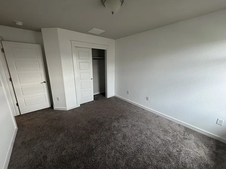 5520 Loma Alta Dr — Photo 17