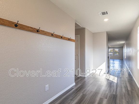 5th image of 302 Pradera Cv