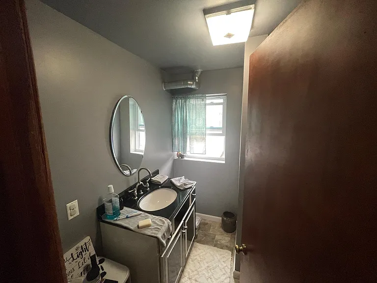 2105 Military Rd — Photo 5