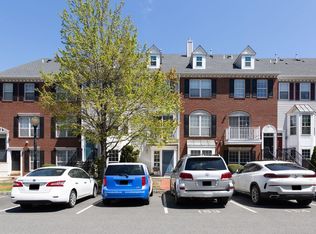 4 Butternut St, Jersey City, NJ 07305