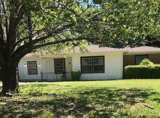 3021 Pickell Dr, Mobile, AL 36605
