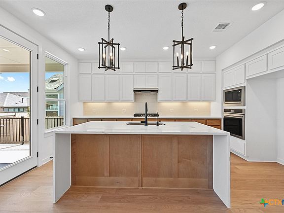 3rd image of 9300 Hamadryas Dr