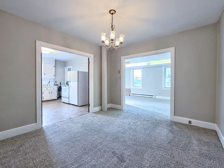 1042 Martindale Rd — Photo 8