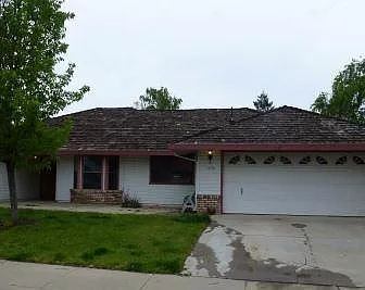 1895 Kevin Dr photo 1