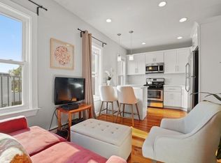 497 Sumner St #3, Boston, MA 02128