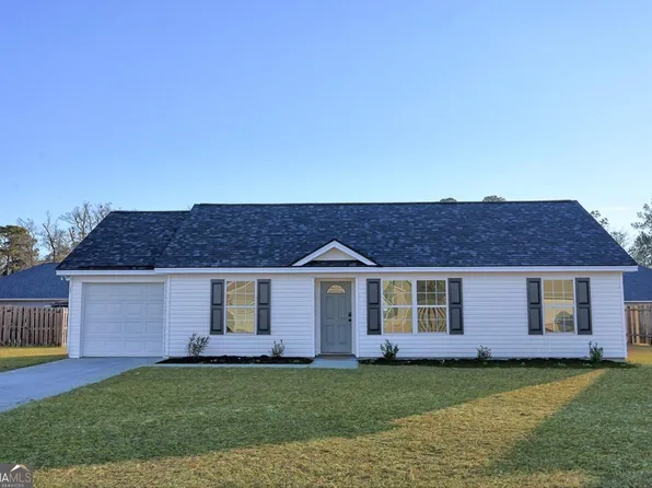151 Mustang Dr, Guyton, GA 31312