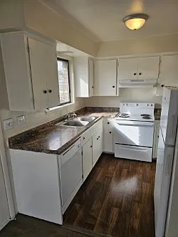 1355 Cordone Ave #7 Photo 1