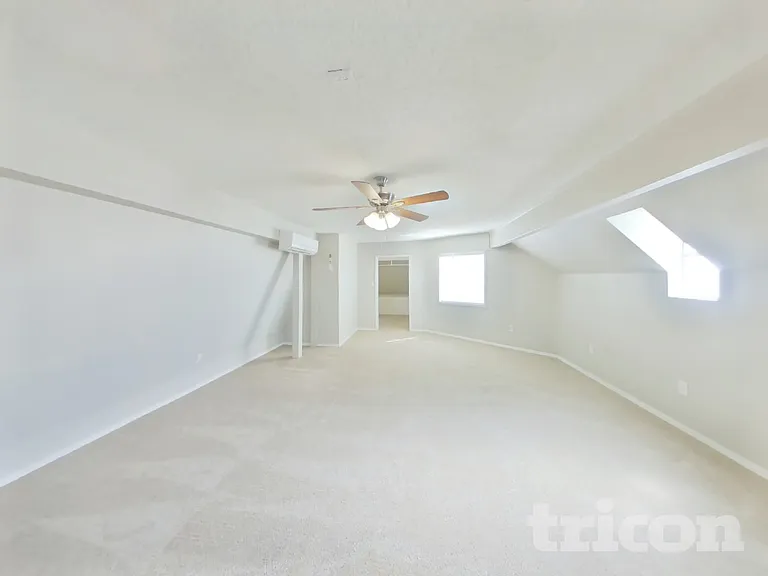 4832 N 87th Ln — Photo 21