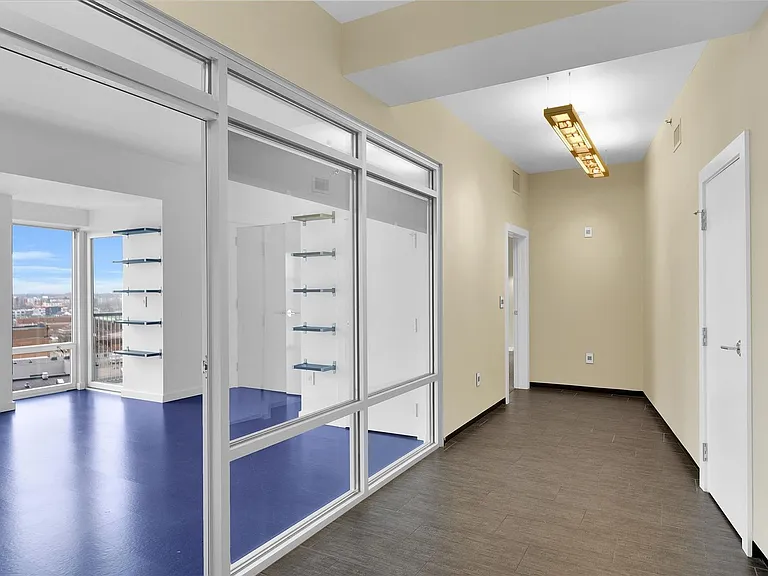 301 N Neil St #808-809 — Photo 28