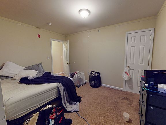 3rd image of 1816 N 17th St #4
