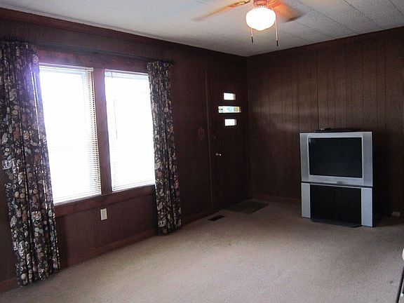 5th image of 110 Sunnydale Dr