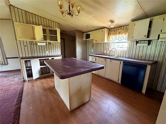 2nd image of 10860 Ramsey Blvd