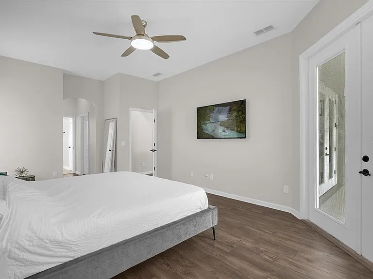 10175 Cove Lake Dr — Photo 38
