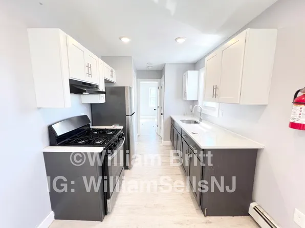 212 Zabriskie Street image 1 of 17