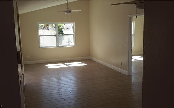 3rd image of 9945 Vanillaleaf St