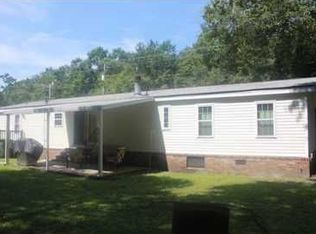 302 Butter Rd, Bonneau, SC 29431