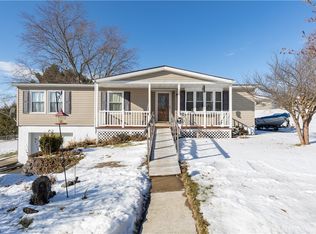 120 Meadow St, Friedens, PA 15541