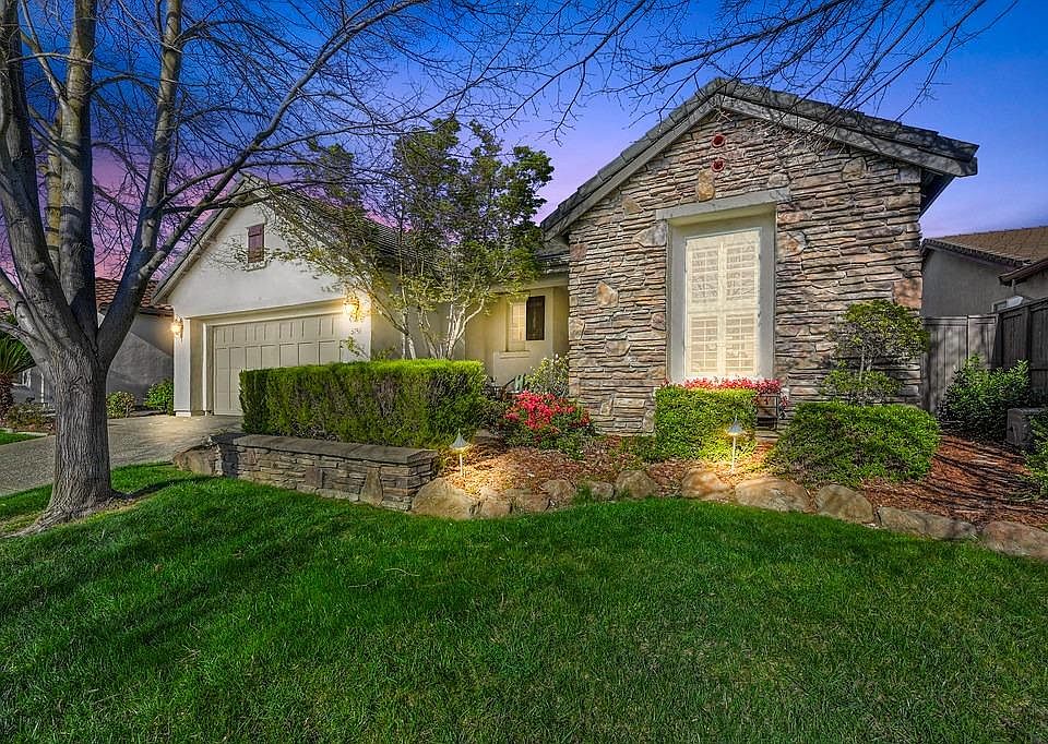 1st image of 5753 Palmera Ln
