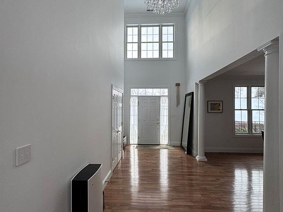 2nd image of 46 Mansion Ridge Boulevard