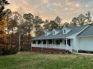 653 Swan Ave, Hohenwald, TN 38462