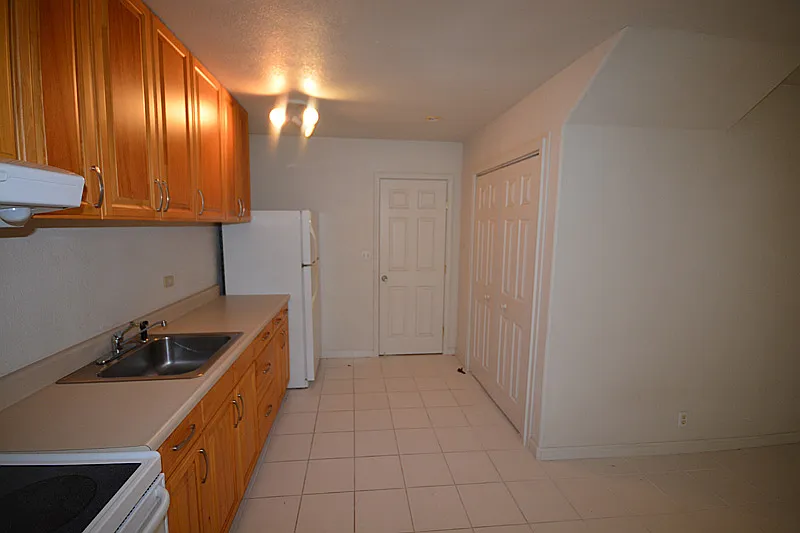 1751D 10th - Downstairs — Photo 2