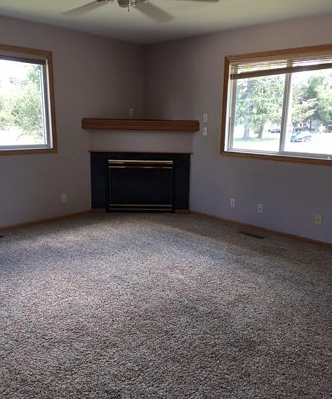 901 Delaware Ave — Photo 3