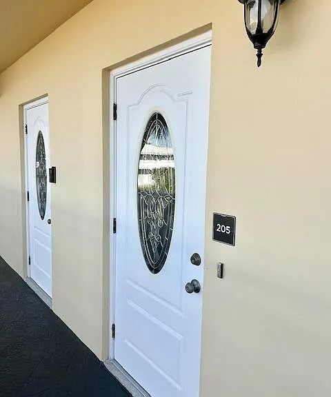 230 N Federal Hwy #205 — Photo 8