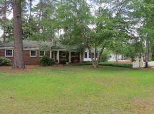 62 Ranier St, Baxley, GA 31513